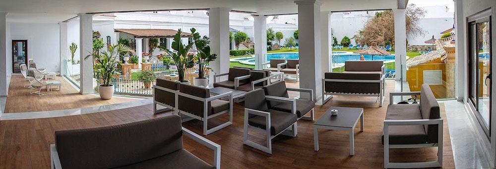 Hostal Dona Lola Marina Zahara de los Atunes Luaran gambar